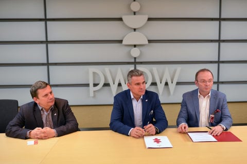 Umowa z Polską Wytwórnią Papierów Wartościowych (PWPW)