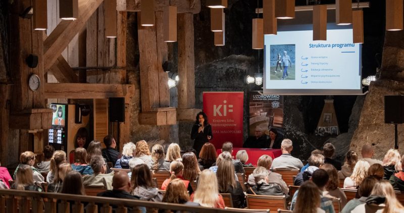 Spotkanie fizjoterapeutów z województwa małopolskiego w podziemnych przestrzeniach Kopalni Soli „Wieliczka”